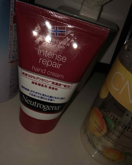 インテンスリペア ハンドクリーム/Neutrogena/ハンドクリームを使ったクチコミ(1枚目)