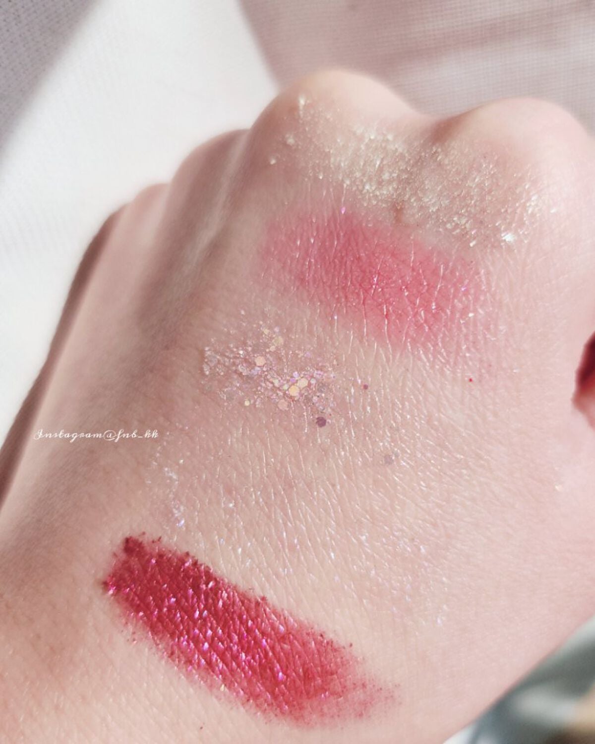 グリッターペディアアイパレット/unleashia/アイシャドウパレットを使ったクチコミ(3枚目)