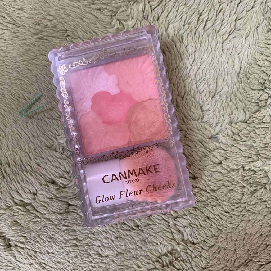 グロウフルールチークス/キャンメイク/パウダーチークを使ったクチコミ（1枚目）
