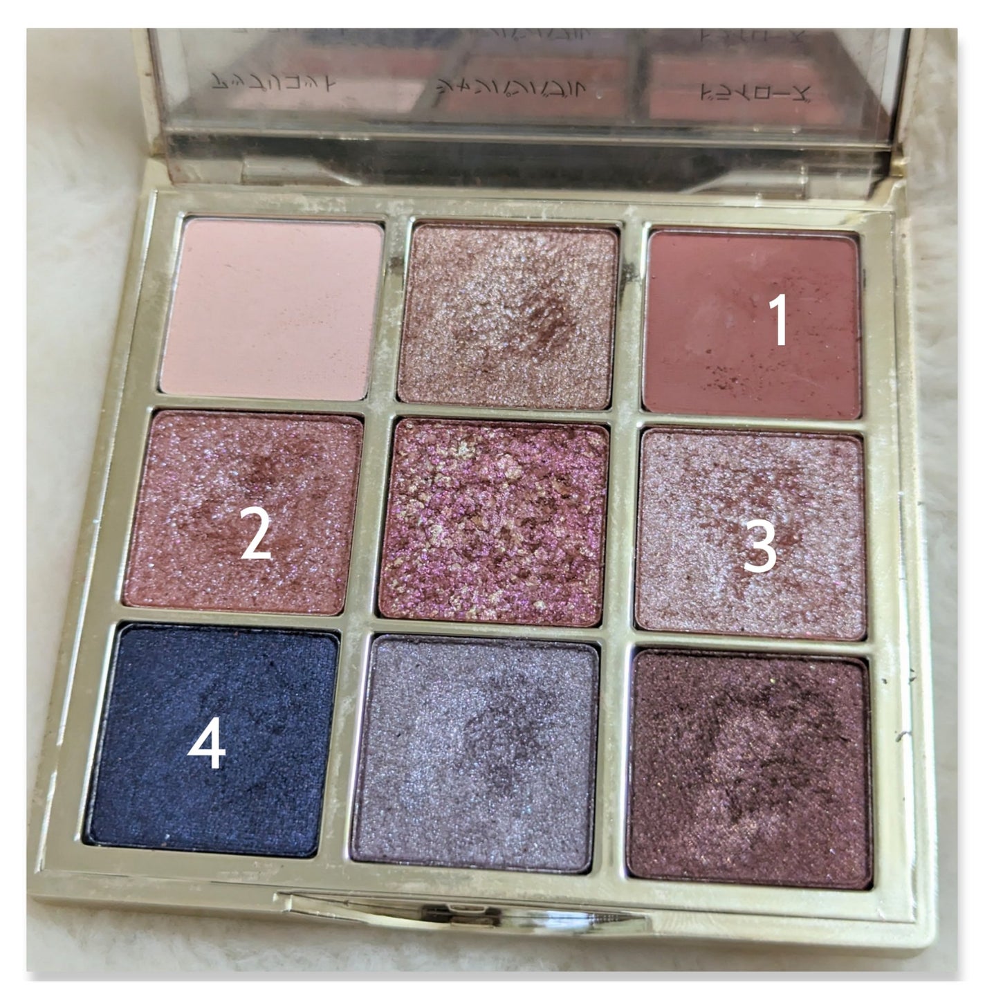 長相思シリーズ 9色アイシャドウパレット/CATKIN/アイシャドウパレットを使ったクチコミ(3枚目)