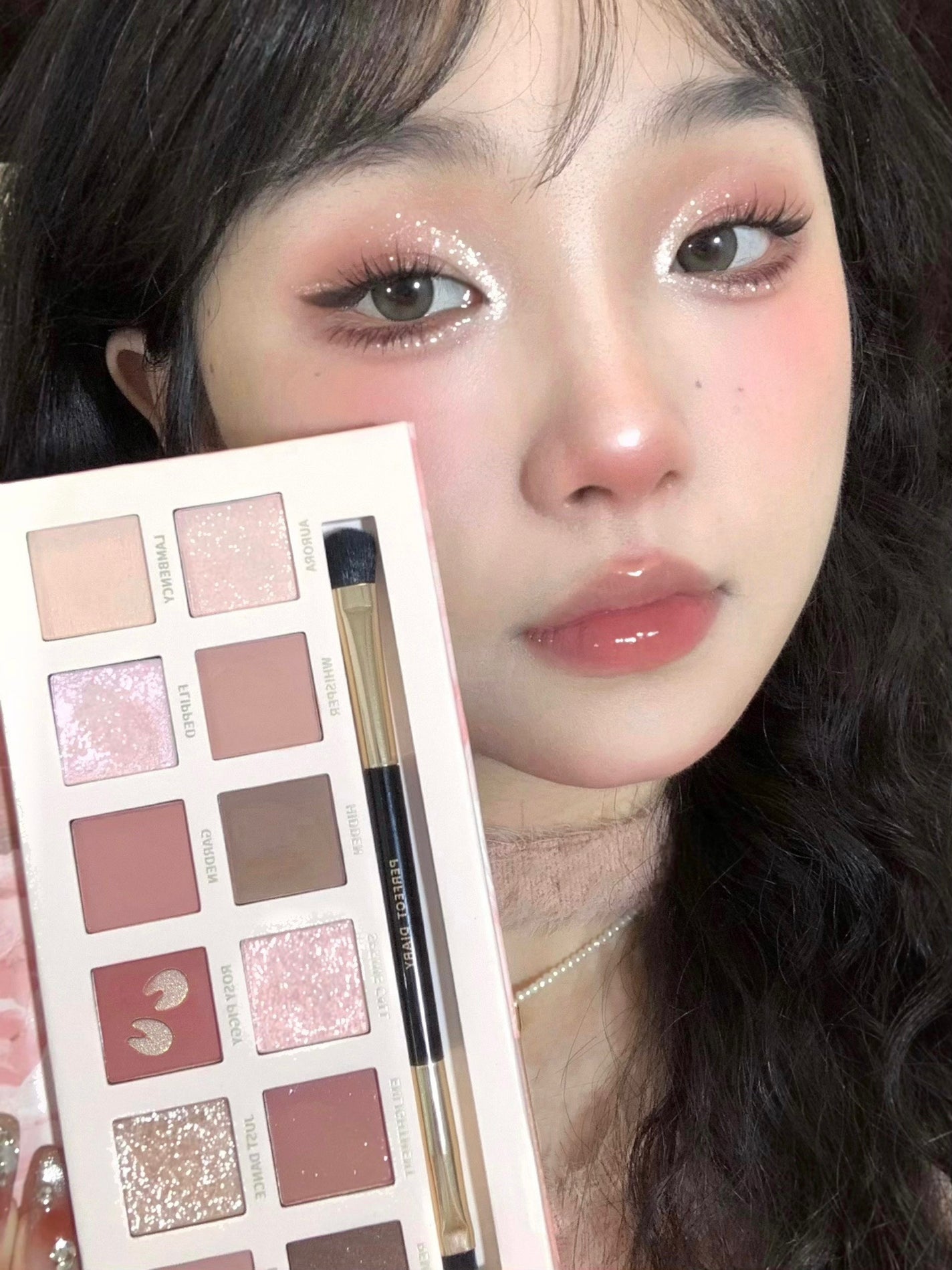 エクスプローラ12色 動物アイシャドウパレット/PERFECT DIARY/アイシャドウパレットを使ったクチコミ(1枚目)