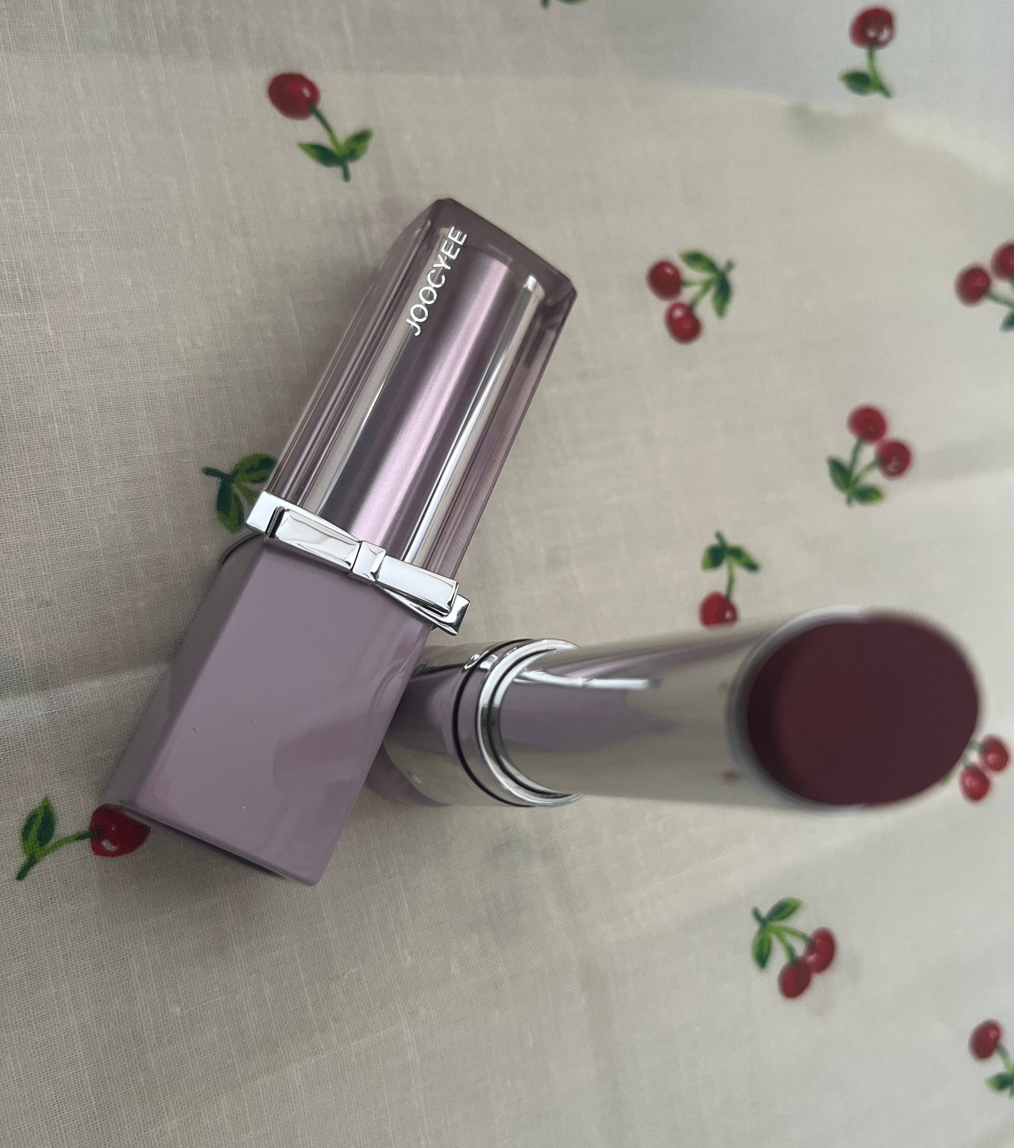 SILVER RIBBON グロウセラムルージュ/Joocyee/口紅を使ったクチコミ(2枚目)