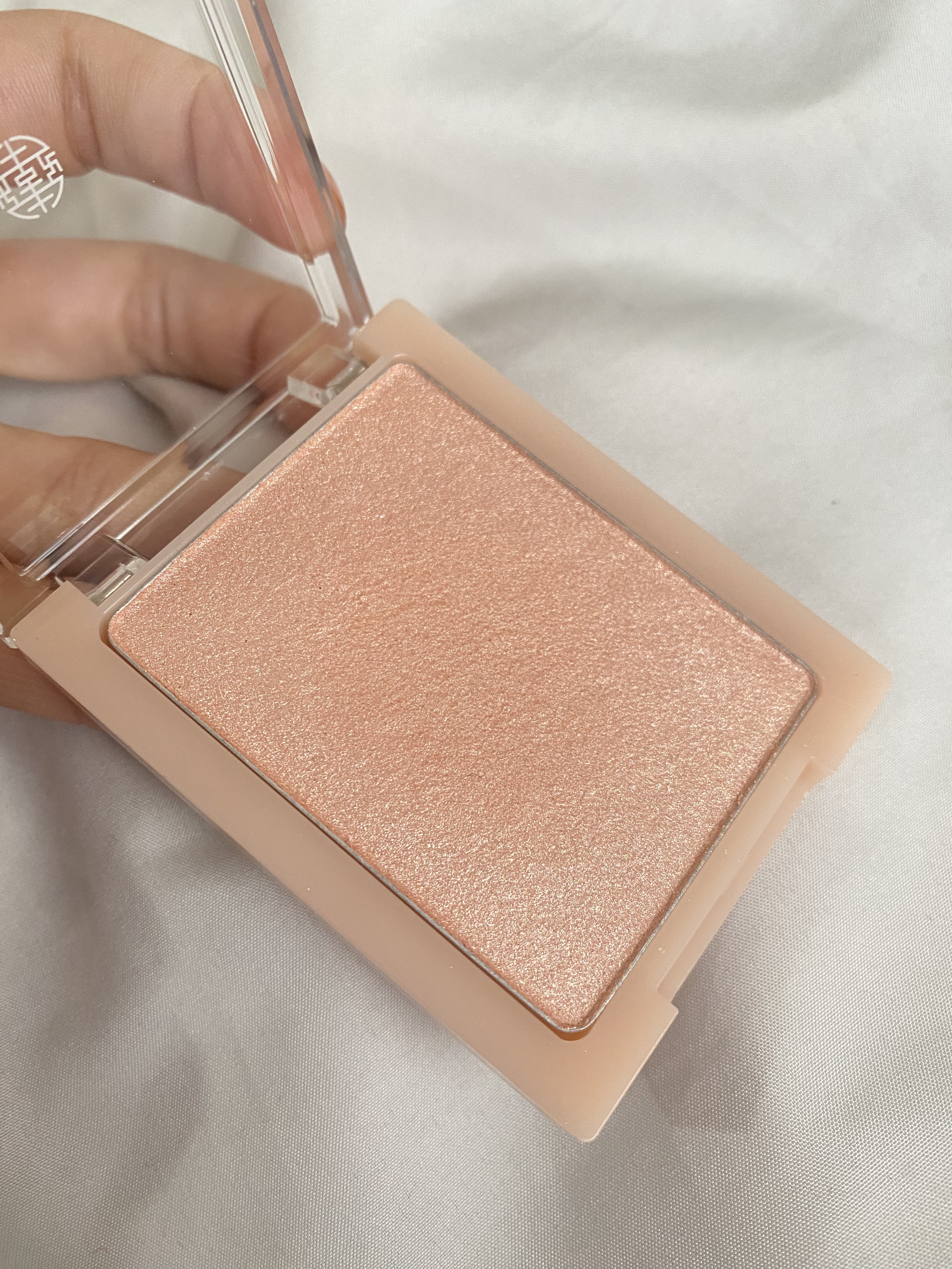 ヴェールライター 01 サンキスドベール(sun kissed veil)/rom&nd/パウダーハイライトを使ったクチコミ（2枚目）