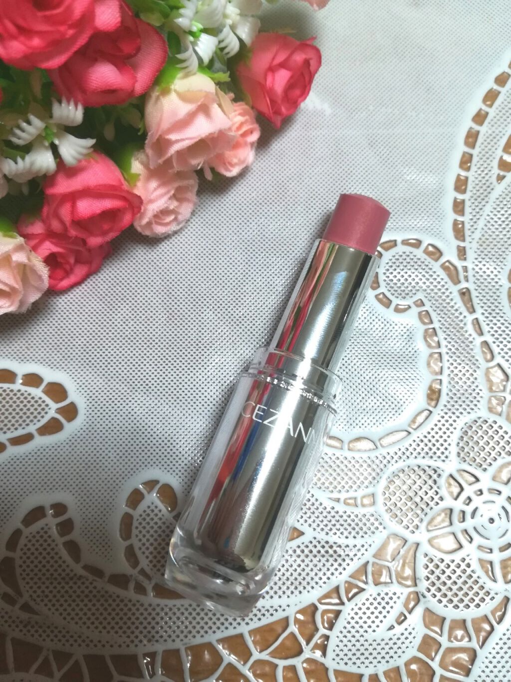 ラスティンググロスリップ/CEZANNE/口紅を使ったクチコミ(2枚目)