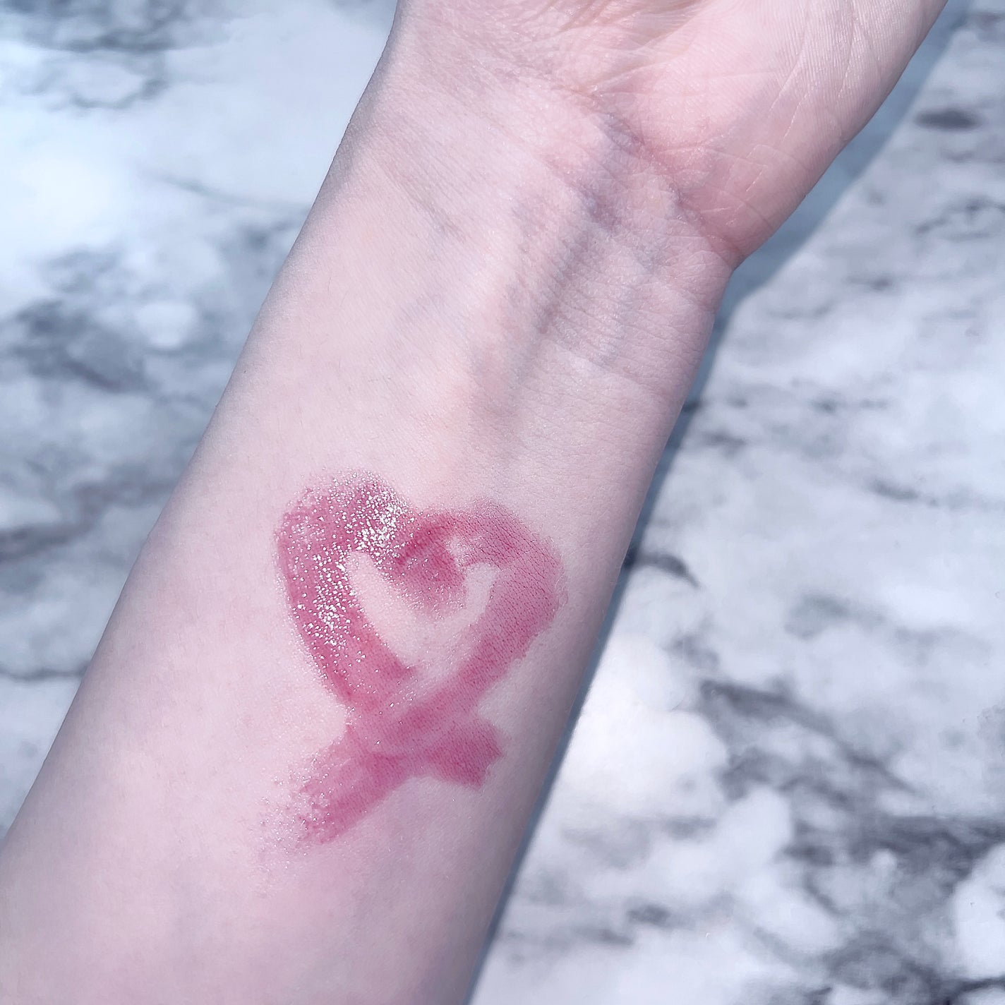 ゲットイットティントグレーズバーム/TONYMOLY/リップティントを使ったクチコミ(2枚目)