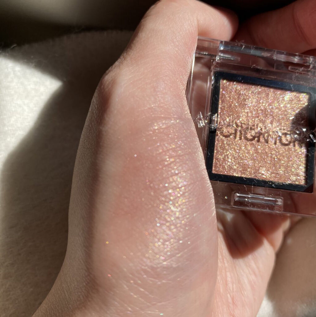 アディクション ザ アイシャドウ スパークル/ADDICTION/単色アイシャドウを使ったクチコミ（3枚目）