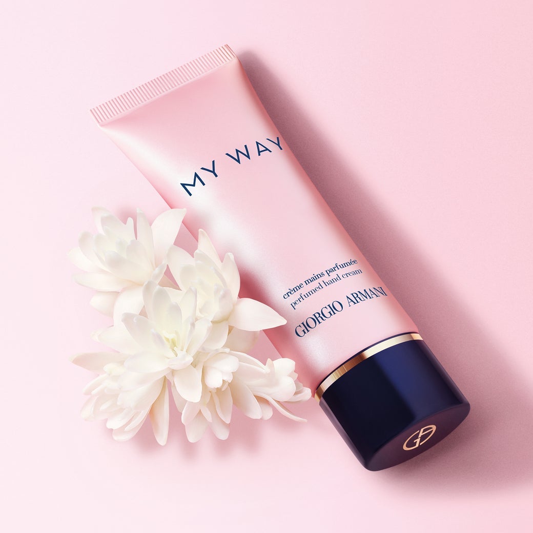マイ ウェイ パフュームド ハンドクリーム ジョルジオ アルマーニ ビューティ