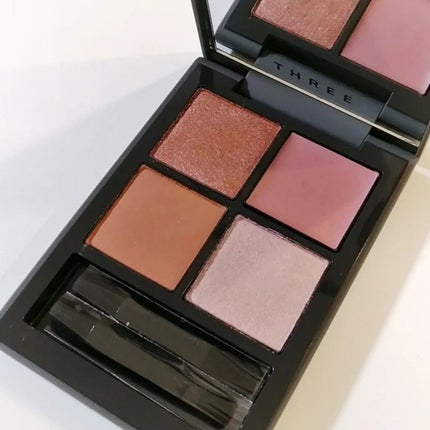 ディメンショナルビジョンアイパレット/THREE/アイシャドウパレットを使ったクチコミ(2枚目)