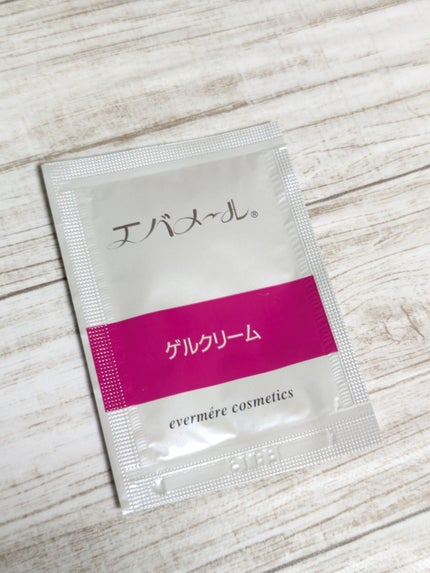 エバメールゲルクリームS/エバメール/オールインワン化粧品を使ったクチコミ(4枚目)