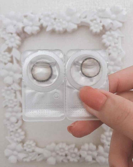 るちゃᙏ̤̫❤︎ on LIPS 「カラコンレビュー👀💭💗宮脇咲良ちゃんプロデュースのMOLAK(..」(2枚目)