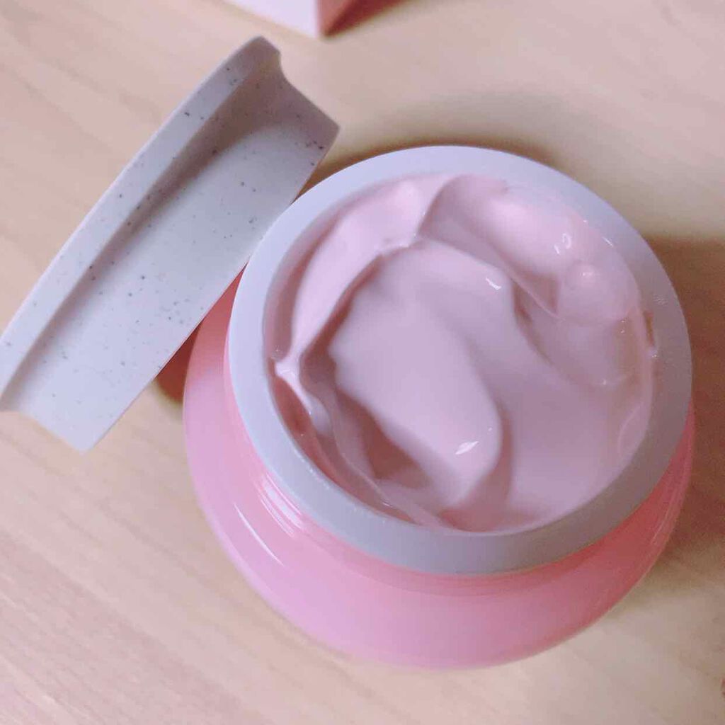 チェジュ チェリーブロッサム トーンアップクリーム/innisfree/化粧下地を使ったクチコミ(2枚目)