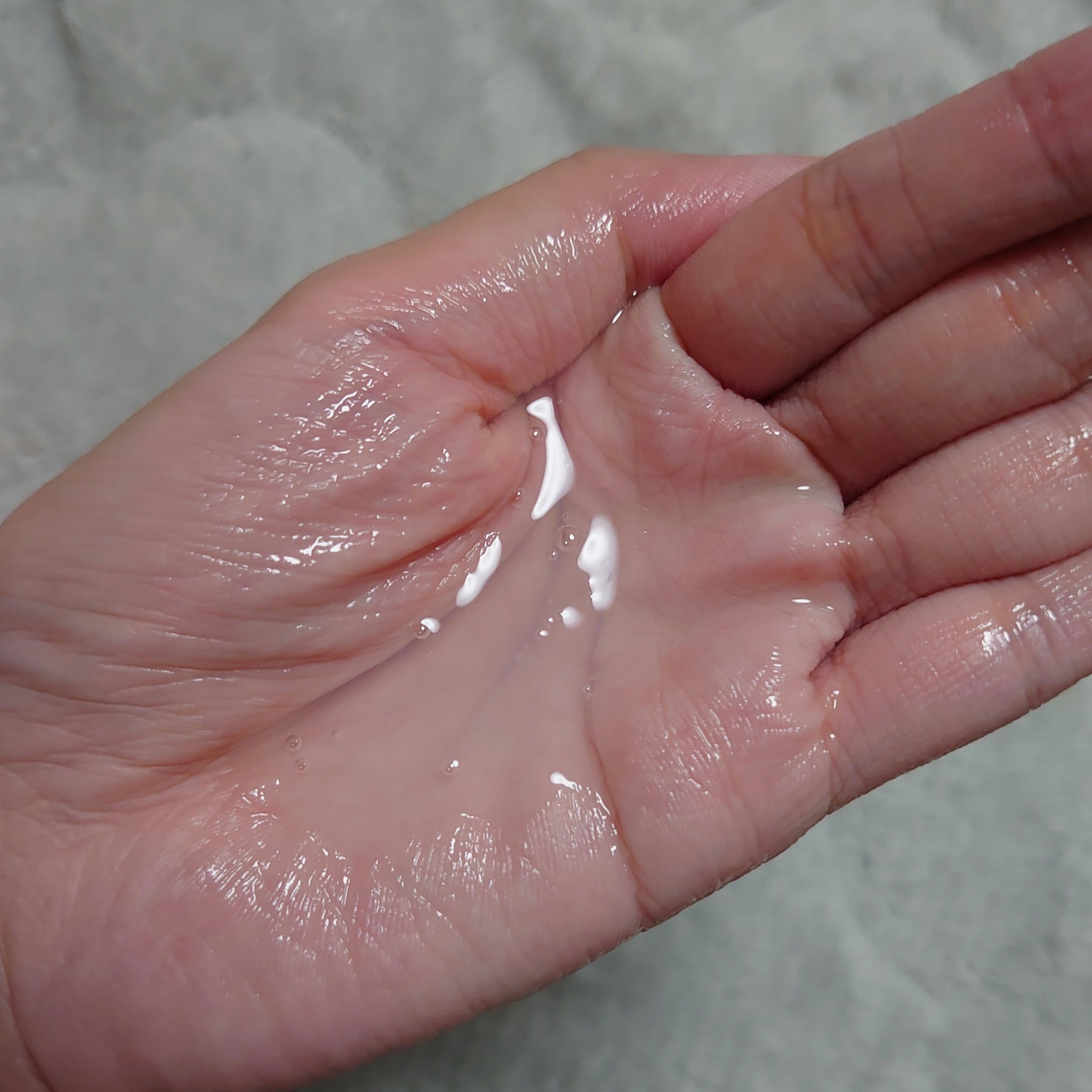 ローズ＆ティーツリーポアタイトニングマスク/VERAMORE/シートマスク・パックを使ったクチコミ（3枚目）