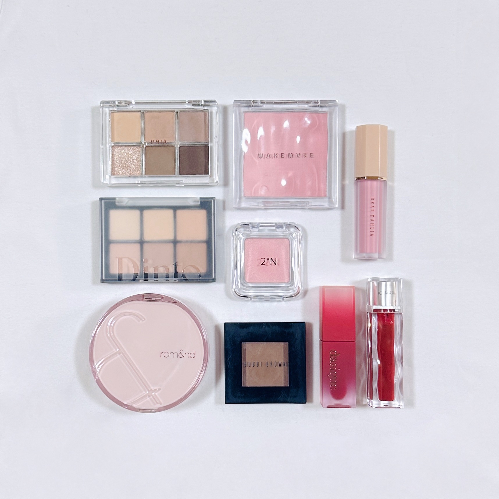 ブラーフィニシュシャドウパレット 704  ルイザ・メイ・オルコット/Dinto/アイシャドウパレットを使ったクチコミ（1枚目）