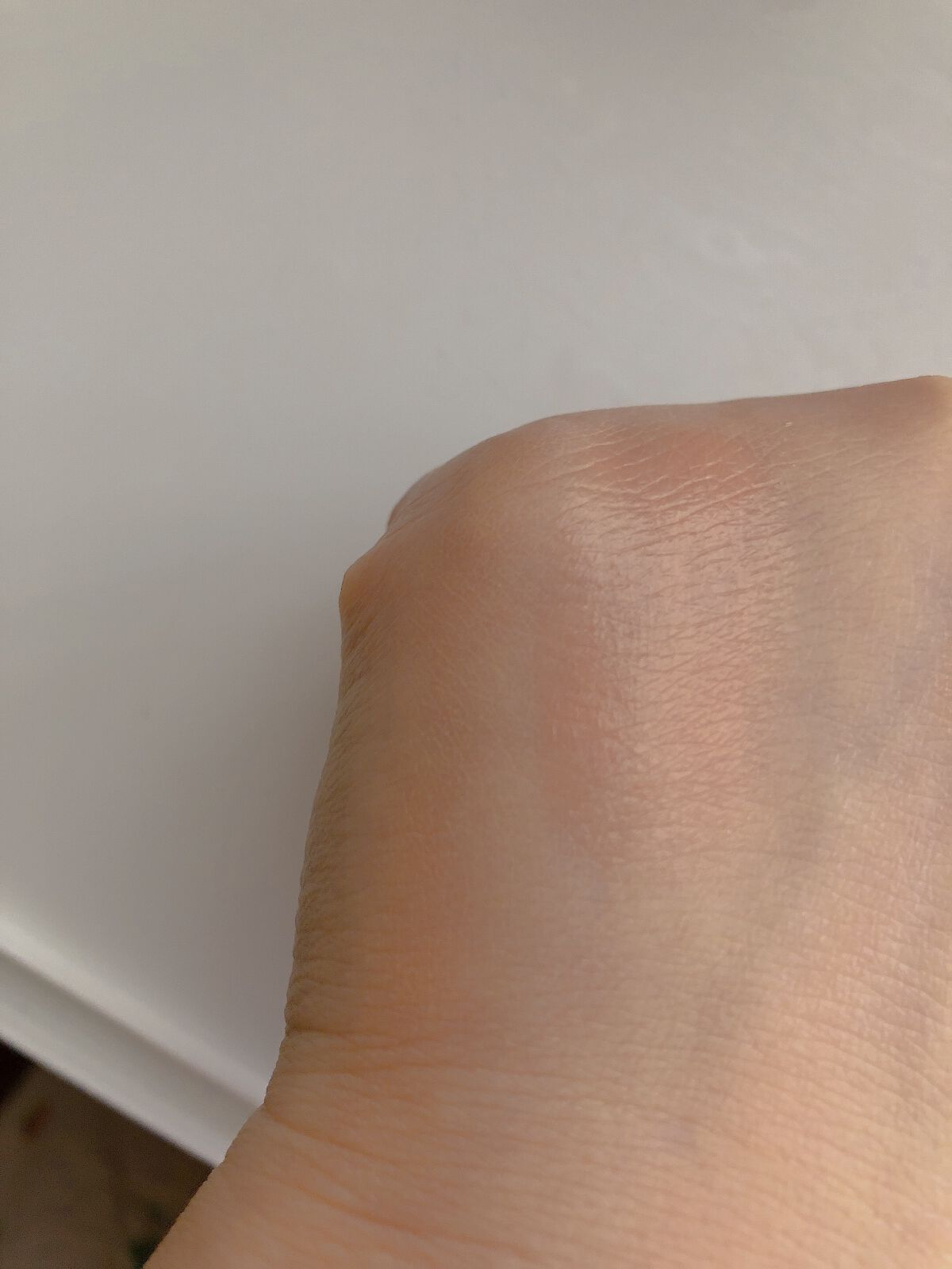 モイストピュアカラーリップ/ニベア/リップクリームを使ったクチコミ（2枚目）