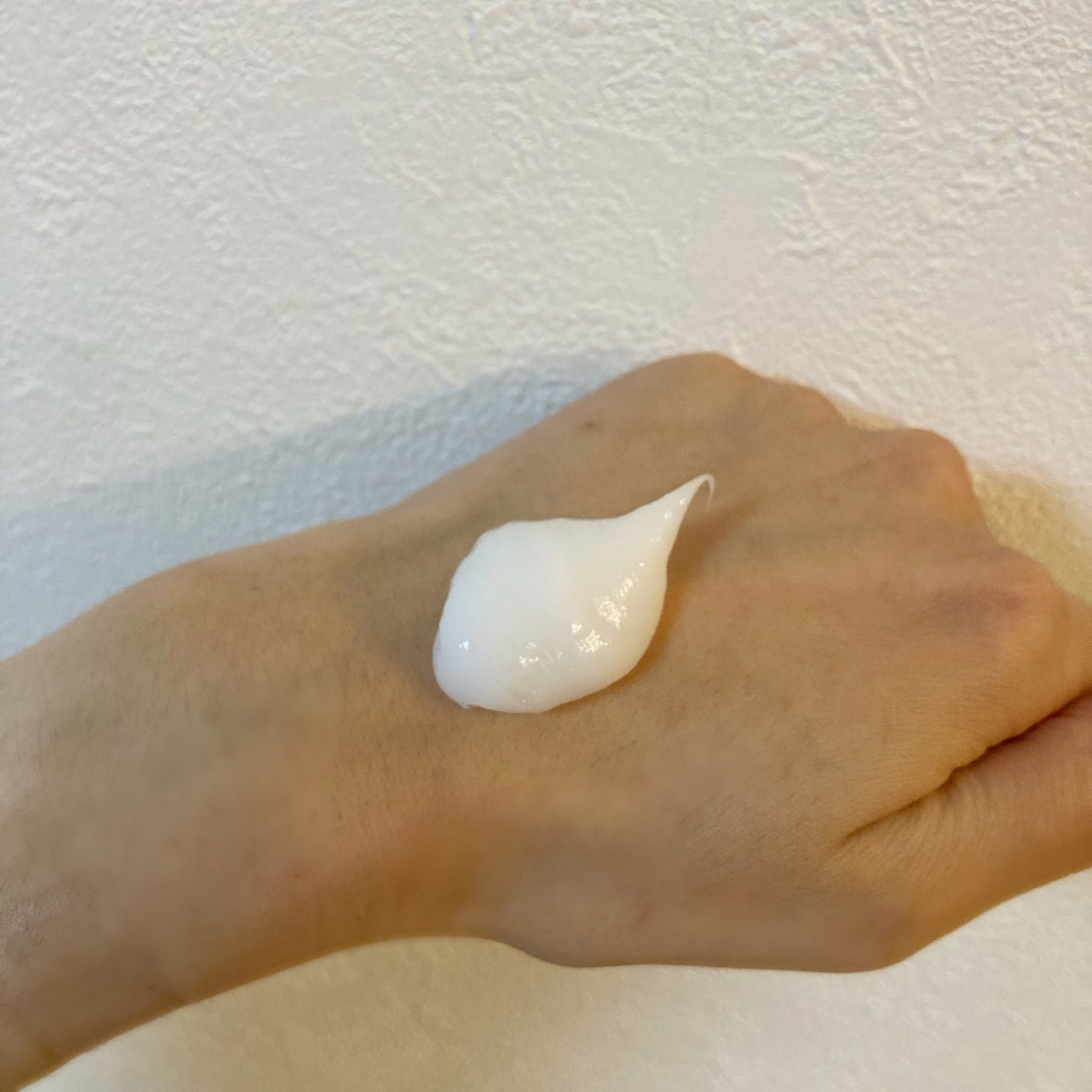 THE BEAUTY 髪のキメ美容プレミアムトリートメント<モイストリペアプレミアム>/エッセンシャル/洗い流すヘアトリートメントを使ったクチコミ(2枚目)