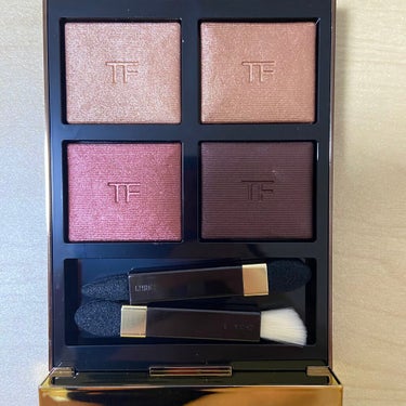 アイ カラー クォード/TOM FORD BEAUTY/アイシャドウパレットを使ったクチコミ（1枚目）