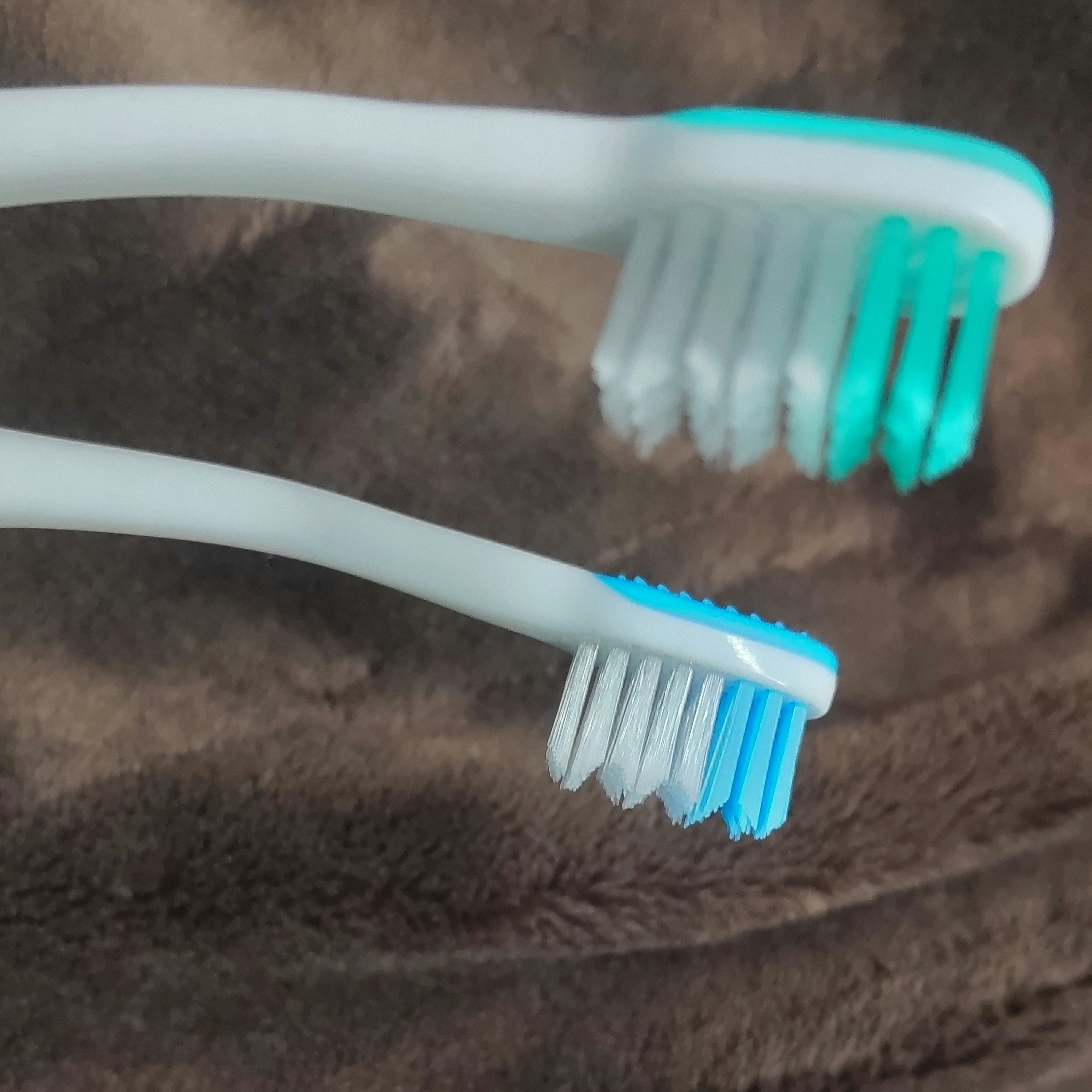 ドン・キホーテ　2WAYブラシ/ドン・キホーテ/歯ブラシを使ったクチコミ（2枚目）