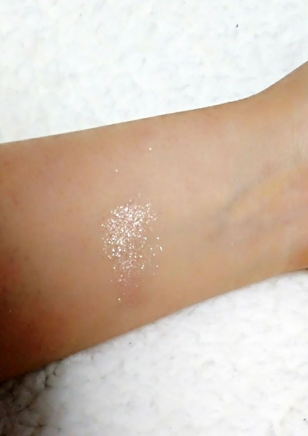 ヴィセ アヴァン シングルアイカラー/Visée/単色アイシャドウを使ったクチコミ(3枚目)