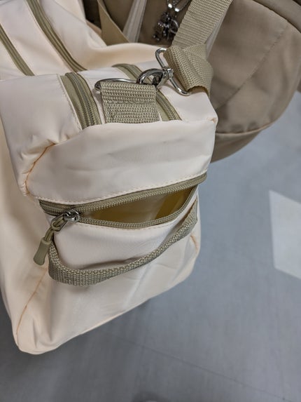 真紅 on LIPS 「ボストンバッグ アイボリーをお試しさせて頂きました。『商品説明..」(5枚目)