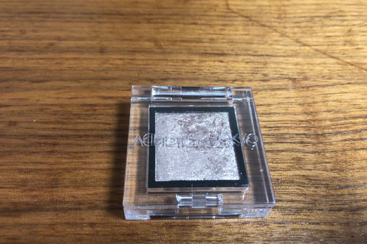 アディクション ザ アイシャドウ スパークル/ADDICTION/単色アイシャドウを使ったクチコミ(4枚目)