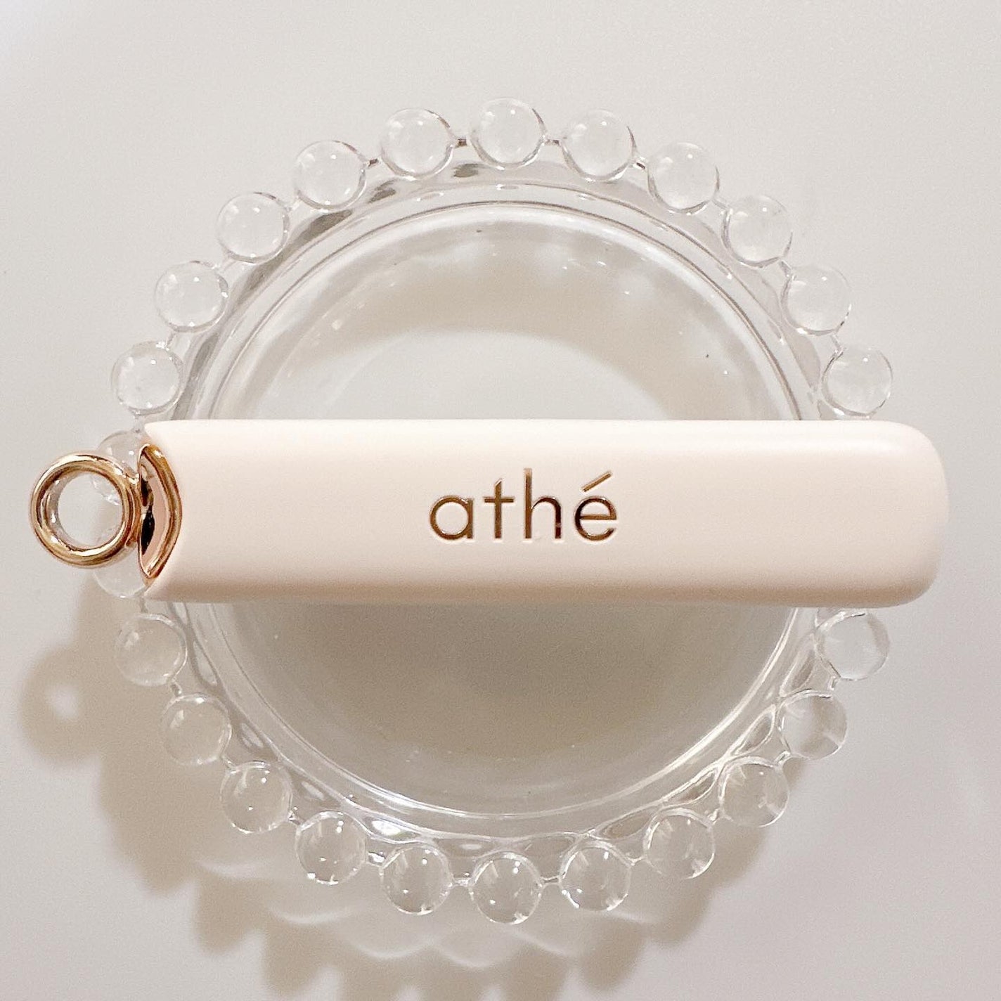 mu_1922 フォロバ100% on LIPS 「athéオーセンティックリップバームとっても可愛いリップバー..」(4枚目)