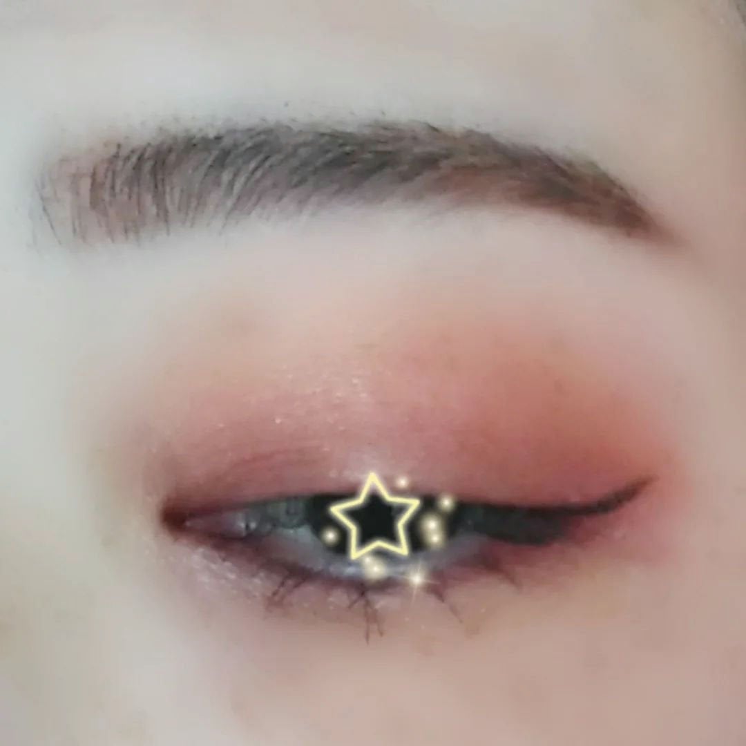 トーンアップアイシャドウ/CEZANNE/アイシャドウパレットを使ったクチコミ(6枚目)