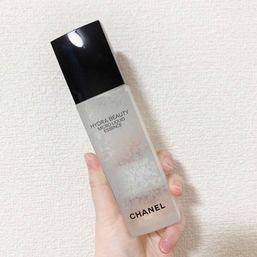 CHANEL イドゥラ ビューティ マイクロ リクィッド エッセンスのクチコミ「YouTubeで見て気になって購入。

美容部員さんの話では保湿成分があり
敏感肌でも使いやす.....」（1枚目）