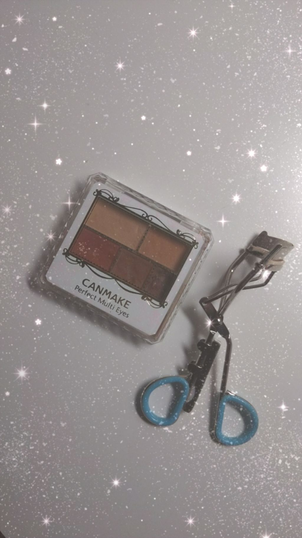 パーフェクトマルチアイズ/キャンメイク/アイシャドウパレットを使ったクチコミ（2枚目）