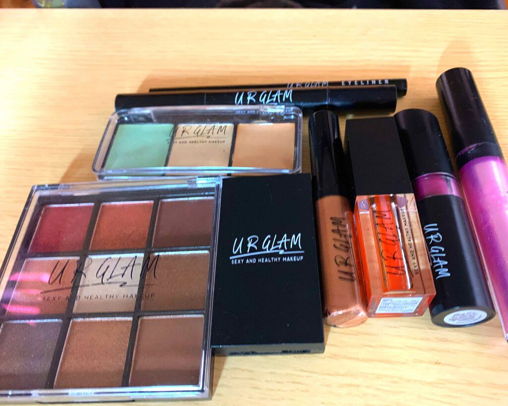 UR GLAM　BLOOMING EYE COLOR PALETTE/U R GLAM/アイシャドウパレットを使ったクチコミ（1枚目）