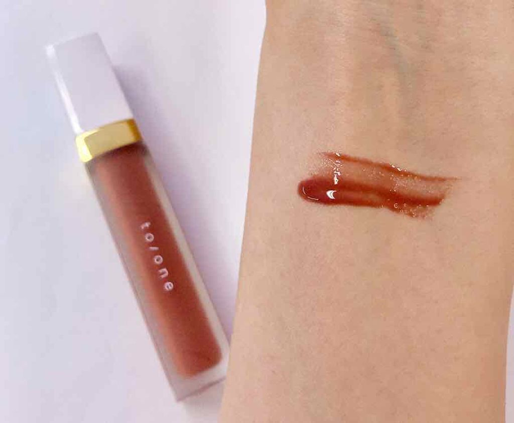 トーン ペタル エッセンス グロス/to/one/リップグロスを使ったクチコミ(3枚目)