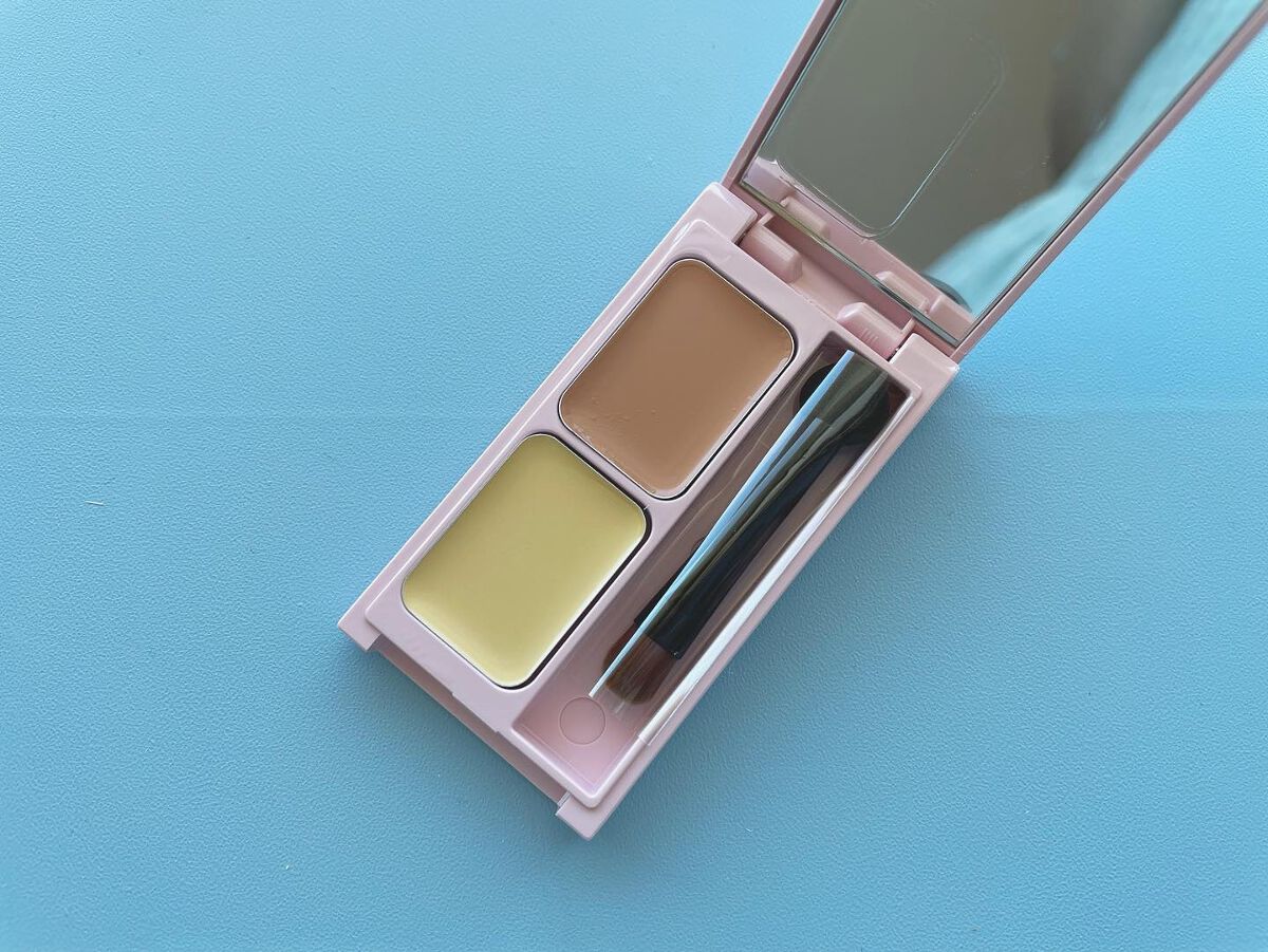 つーちゃん on LIPS 「・・フーミーのコンシーラーキニシーラです🤍私は赤みやニキビ跡が..」(2枚目)