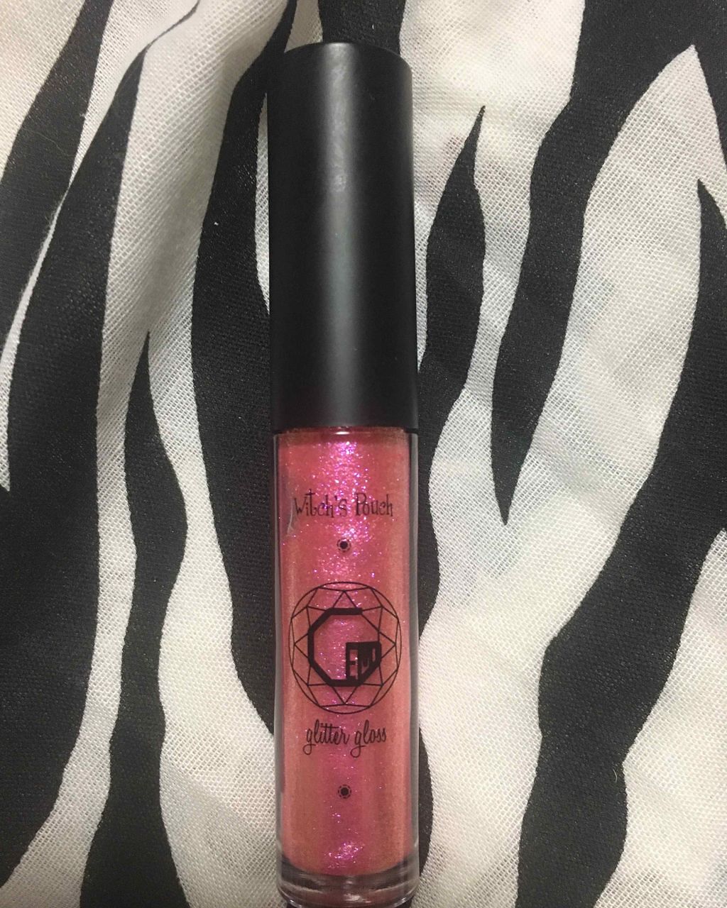 ジェムグリッターグロス/Witch's Pouch/リップグロスを使ったクチコミ(1枚目)
