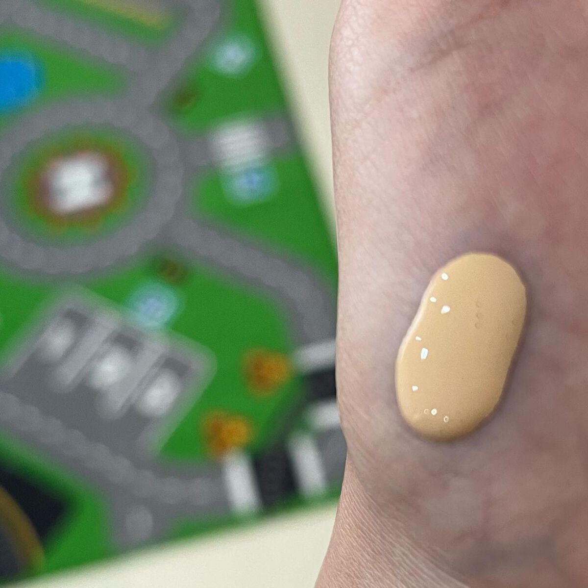 タンイドル ウルトラ ウェア リキッド/LANCOME/リキッドファンデーションを使ったクチコミ(3枚目)