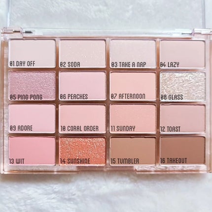 ソフトブラーリングアイパレット/wakemake/アイシャドウパレットを使ったクチコミ(5枚目)