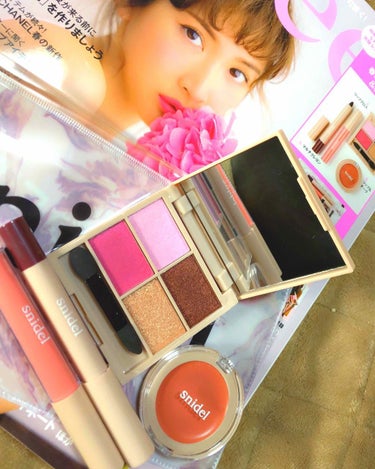 ふわり on LIPS 「🌸sweet5月号≪snidel≫春コスメ4点セット&花柄ポー..」（1枚目）