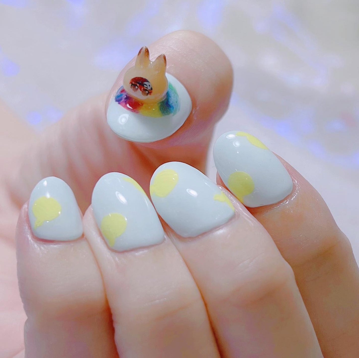 なかやまちえこ on LIPS 「💙💛⠀⠀まんまる可愛い⠀#nail#nails#nailart..」(4枚目)