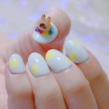 なかやまちえこ on LIPS 「💙💛⠀⠀まんまる可愛い⠀#nail#nails#nailart..」(4枚目)