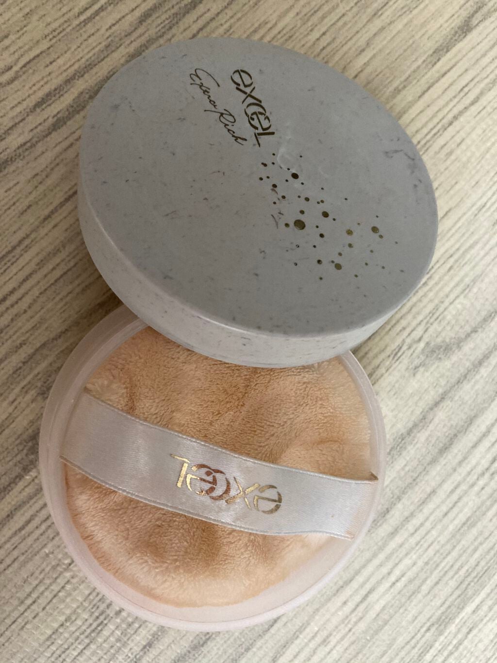 エクストラリッチパウダー ’21/excel/ルースパウダーを使ったクチコミ(2枚目)