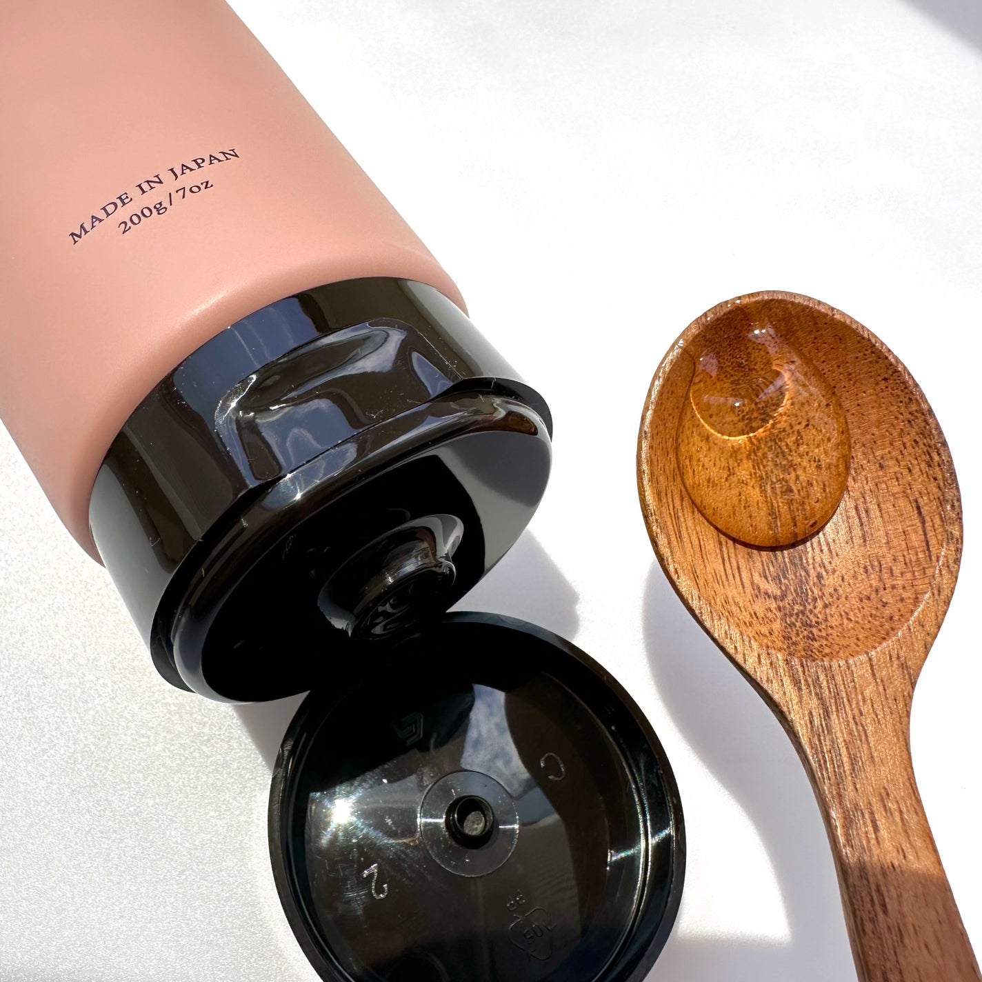 モイストアップ ジェル シャンプー/トリートメント/fuettarich (フエッタリッチ)/サロンシャンプーを使ったクチコミ(2枚目)