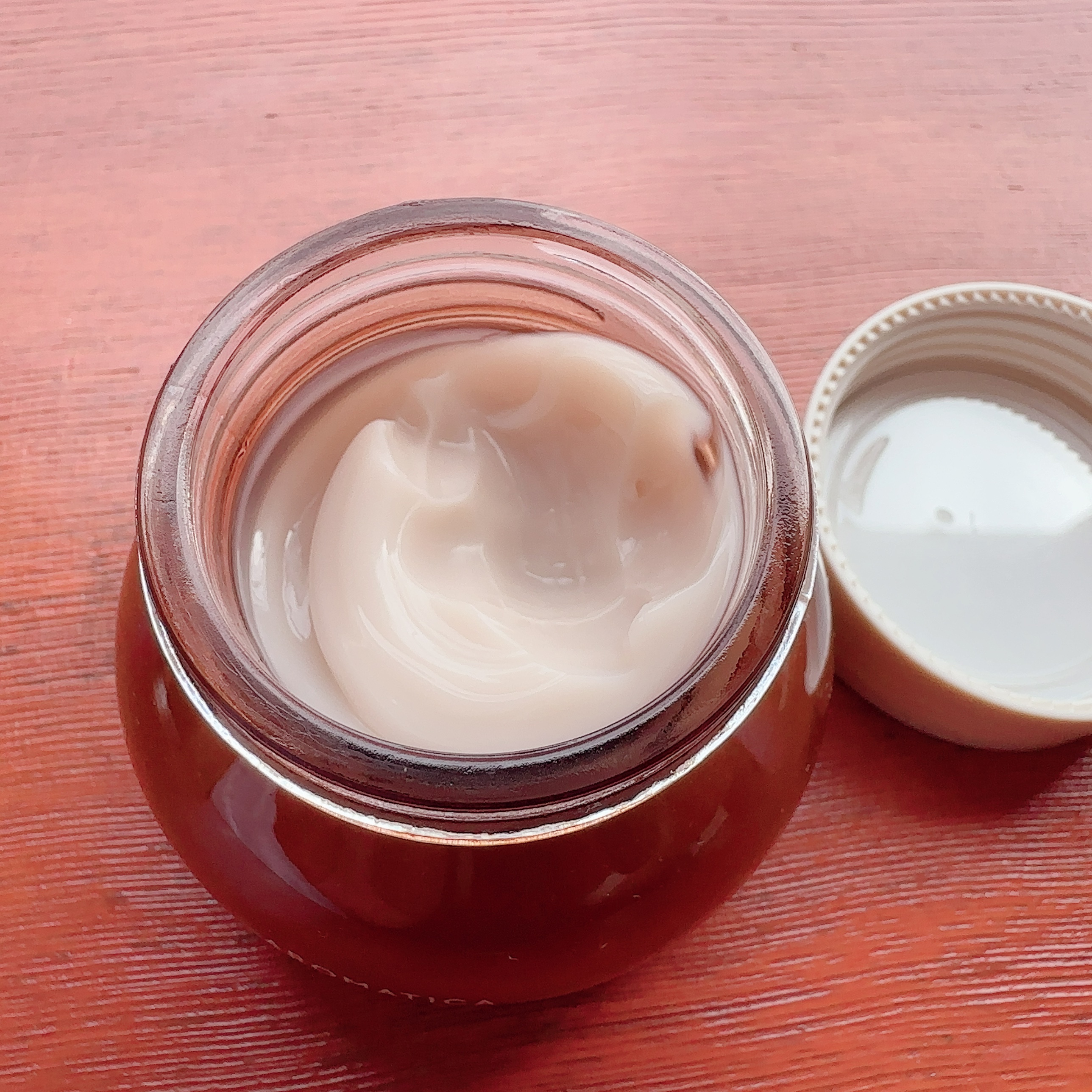 バイタライジングローズマリーファーミングクリーム/AROMATICA/フェイスクリームを使ったクチコミ（2枚目）