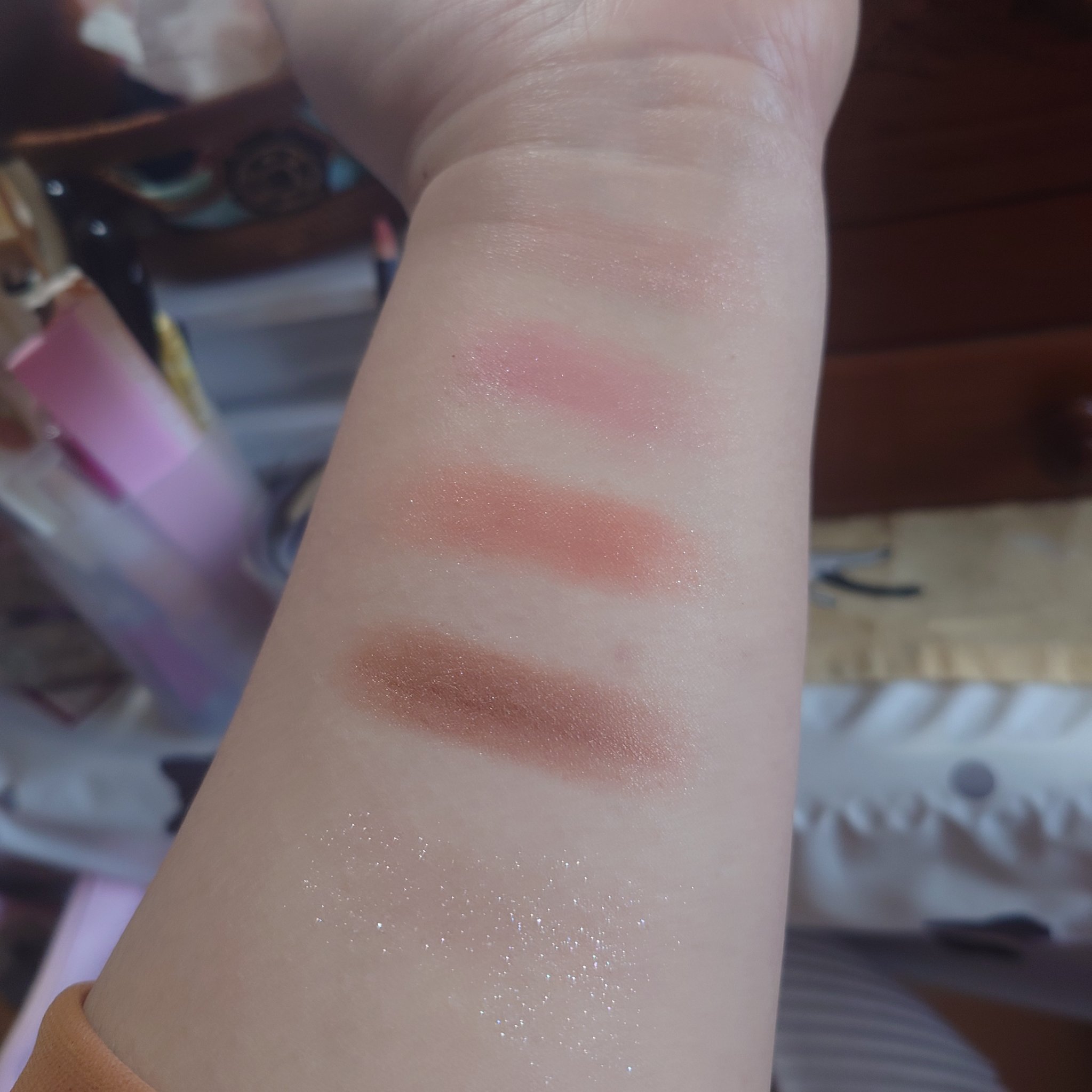 ジルスチュアート ブルームドロップ リップ＆チーク シフォン/JILL STUART/リキッドチークを使ったクチコミ（3枚目）