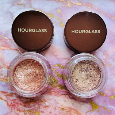 HOURGLASS  Scattered Light Glitter Eyeshadow/HOURGLASS/ジェル・クリームアイシャドウを使ったクチコミ（1枚目）