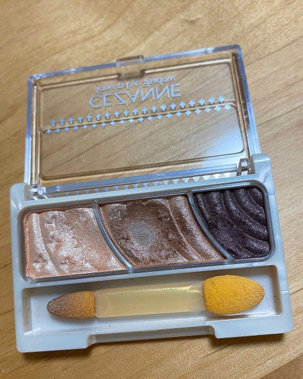 トーンアップアイシャドウ/CEZANNE/アイシャドウパレットを使ったクチコミ(1枚目)