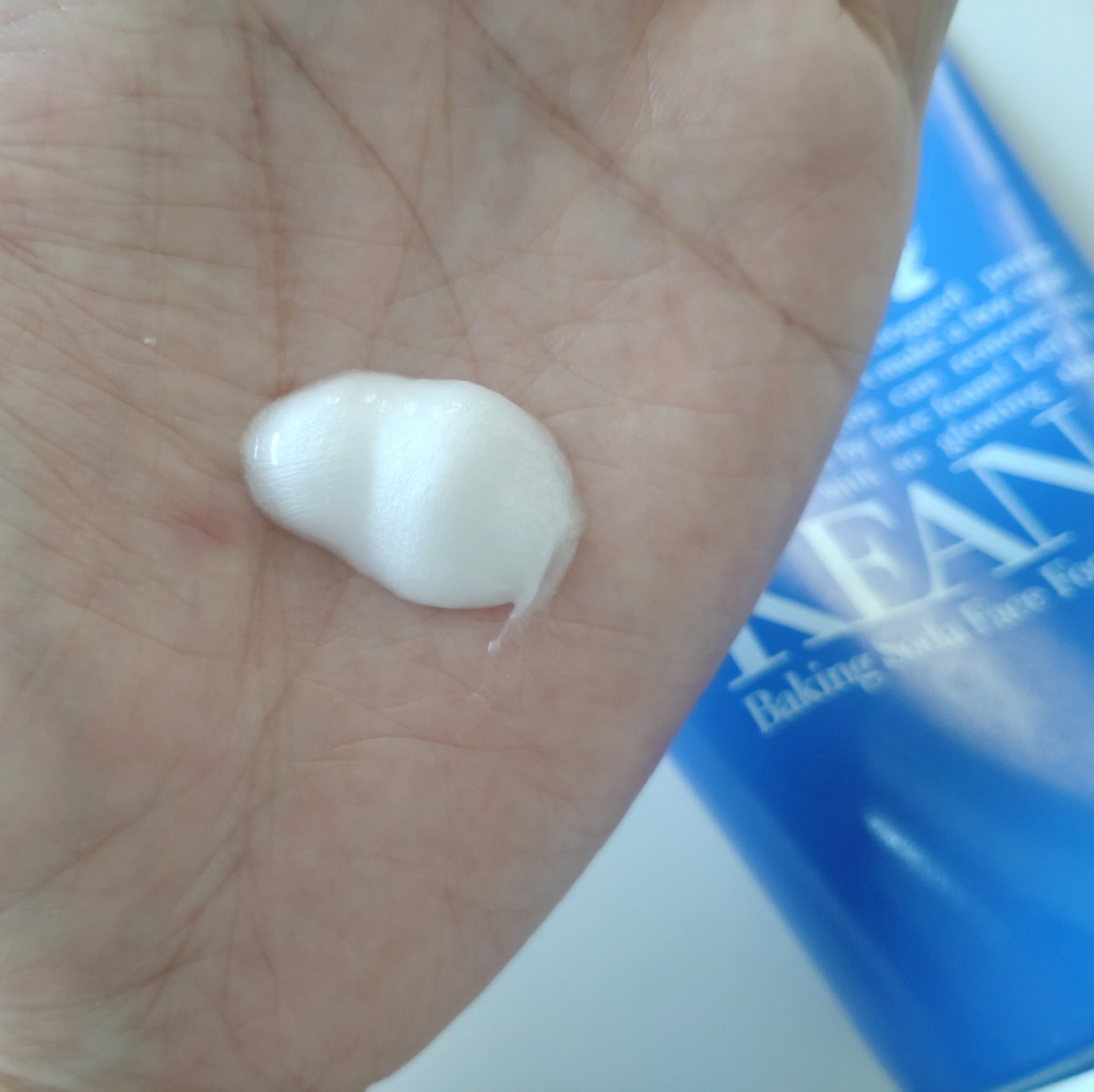 毛穴撫子 男の子用 重曹泡洗顔のクチコミ「毛穴撫子　男の子シリーズ
重曹泡洗顔
100g／¥1,100

✼••┈┈••✼••┈┈••✼.....」（2枚目）