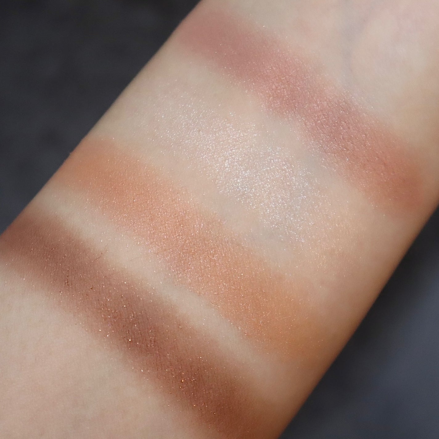 オンブルクルールクアドリ/クレ・ド・ポー ボーテ/アイシャドウパレットを使ったクチコミ(3枚目)