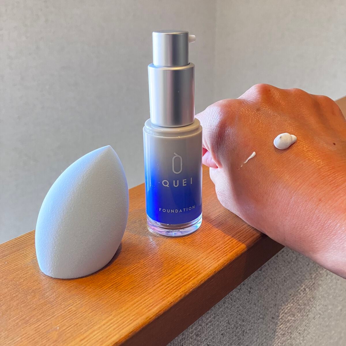 カラーチェンジファンデーション/QUEI/クリーム・エマルジョンファンデーションを使ったクチコミ(3枚目)