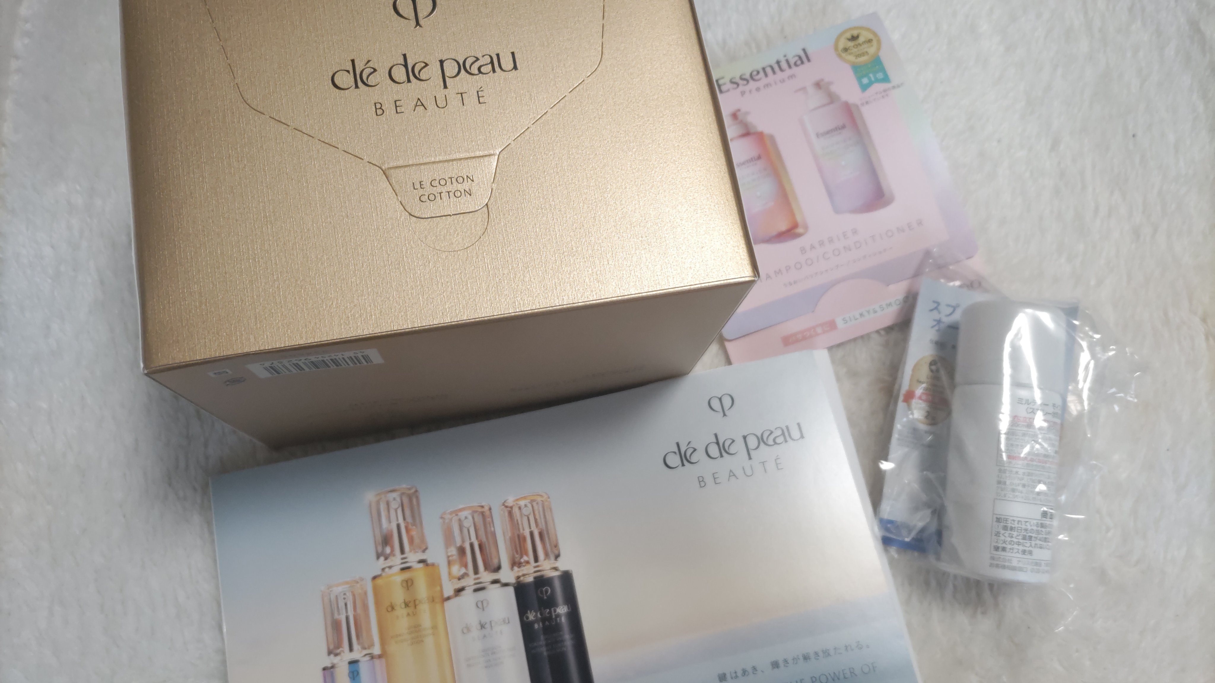 ル・コトン/クレ・ド・ポー ボーテ/コットンを使ったクチコミ（1枚目）