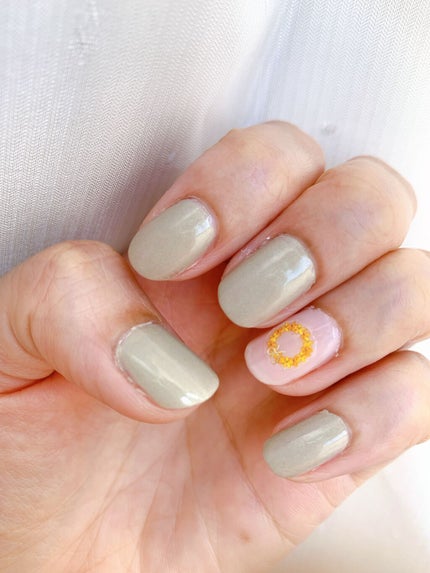 カラフルネイルズ/キャンメイク/マニキュアを使ったクチコミ(3枚目)