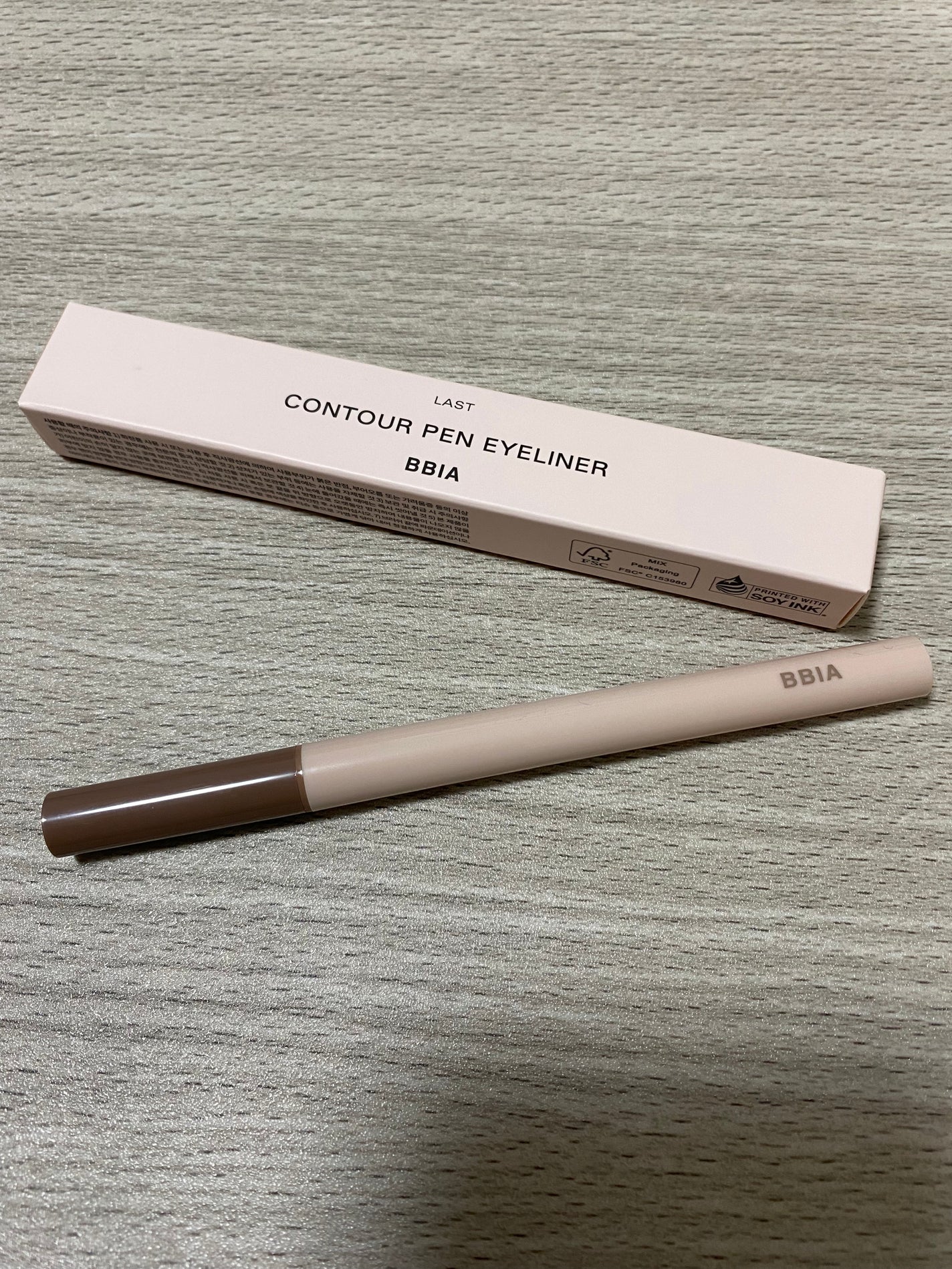 ラストコントゥアーペンアイライナー/BBIA/リキッドアイライナーを使ったクチコミ(1枚目)