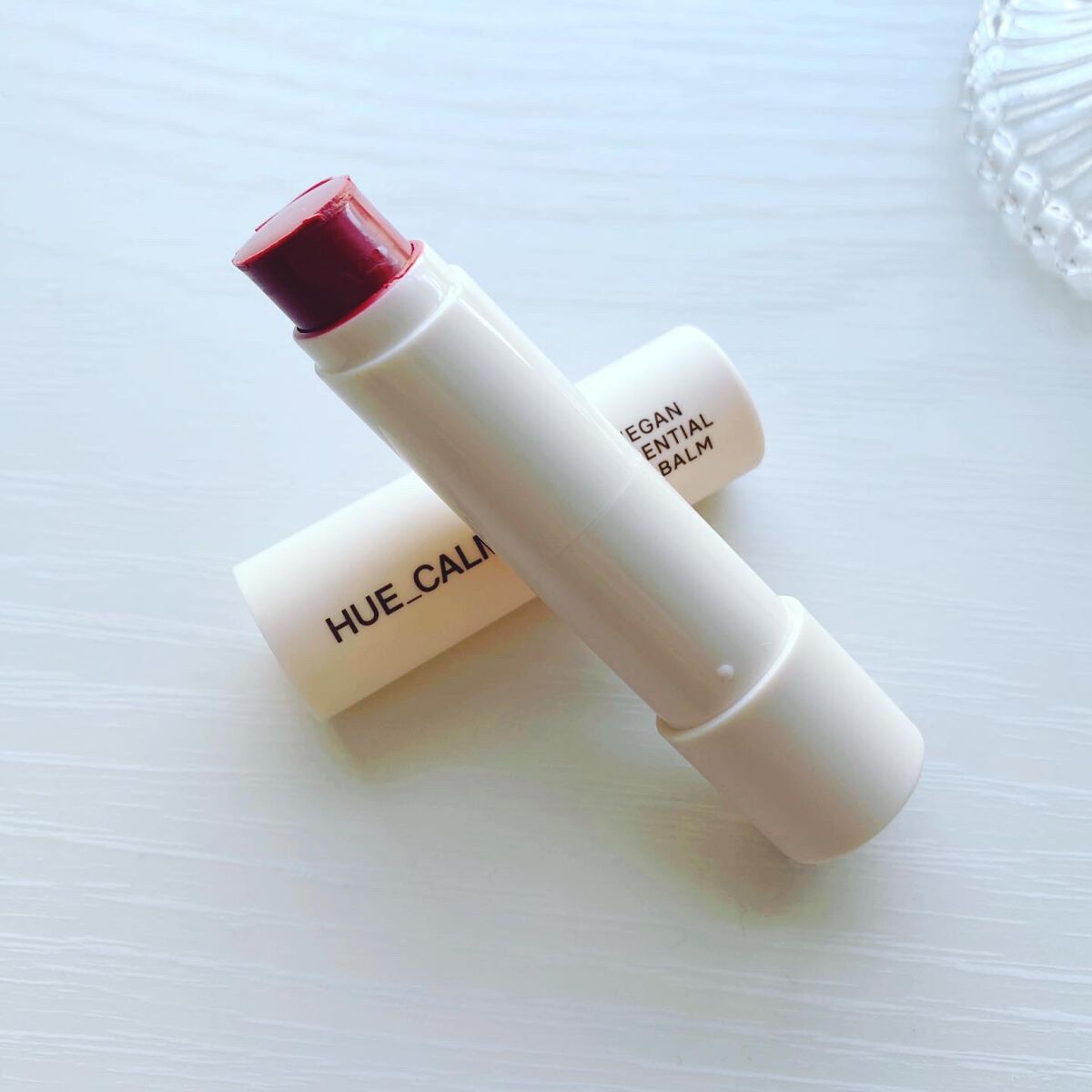 ヴィーガンエッセンシャルリップクリーム/HUE_CALM/リップクリームを使ったクチコミ（2枚目）